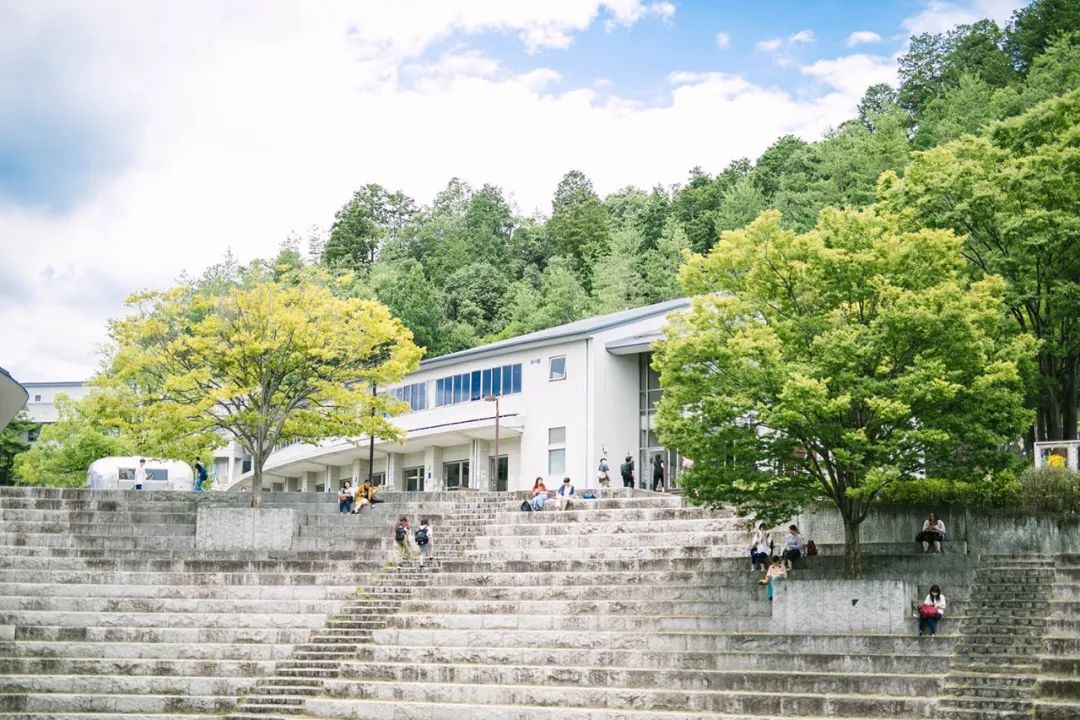 静冈艺术文化大学图片